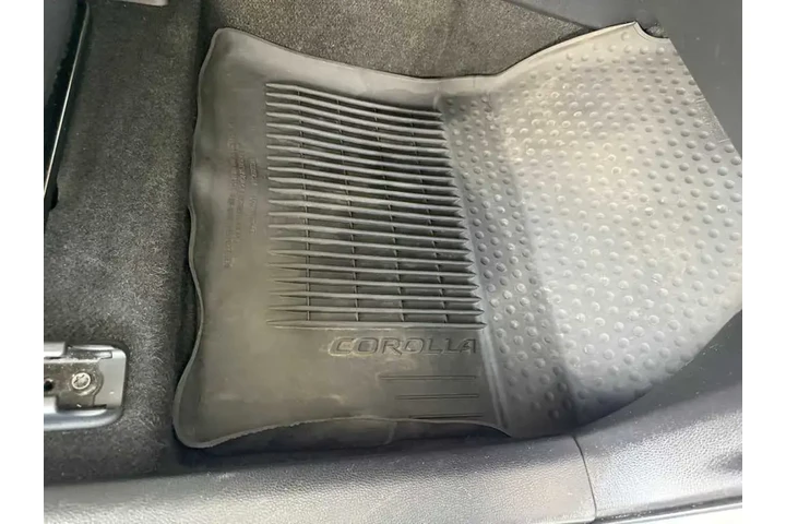 $16991 : Toyota Corolla 2021 LE 4dr S image 9