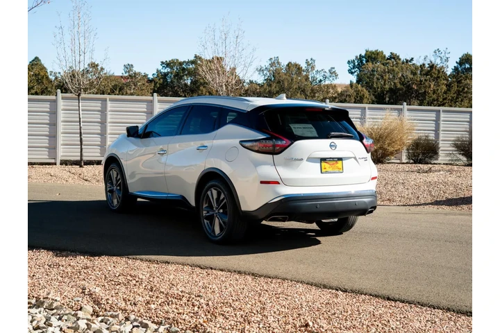 $19455 : 2019 Murano Platinum image 8