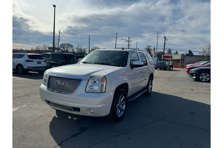 $4980 : 2011 GMC Yukon AWD 4dr 1500 D image 6