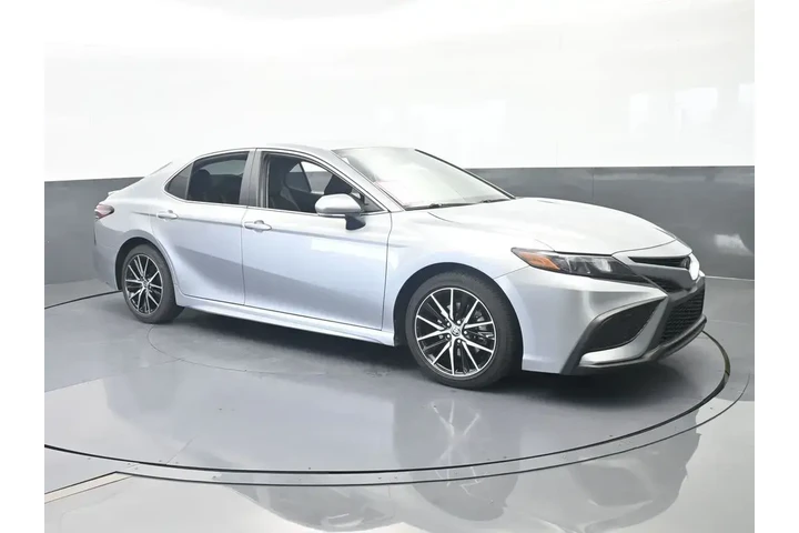 $22421 : Toyota Camry 2022 SE 4dr Sed image 8