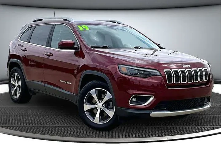 $18500 : Jeep Cherokee 2019 4x4 High image 3