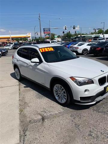 $13850 : 2015 BMW X1 image 2