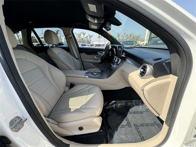 $21997 : 2018 Mercedes-Benz GLC image 8