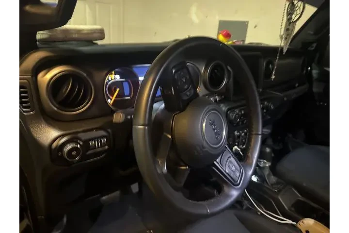 $25994 : Jeep Wrangler Unlimited 2022 image 4