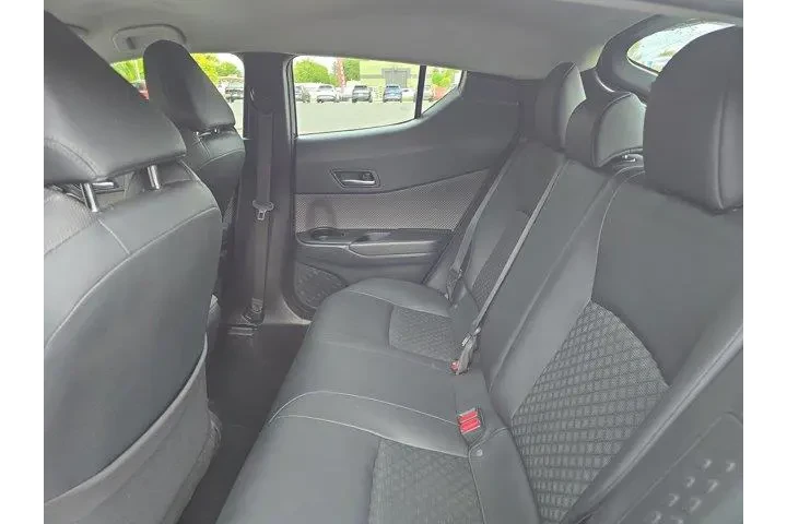 $24995 : Toyota C-HR 2021 Limited 4dr image 8