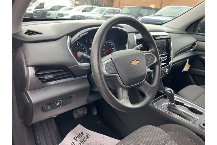 $16744 : Chevrolet Traverse 2020 4x4 image 7