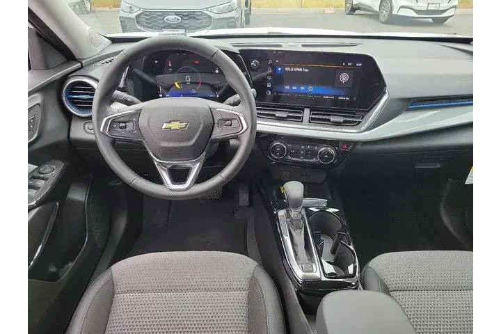 $20530 : Chevrolet Trax 2025 LT 4dr C image 4