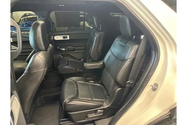 $40000 : Ford Explorer 2023 AWD ST 4d image 6