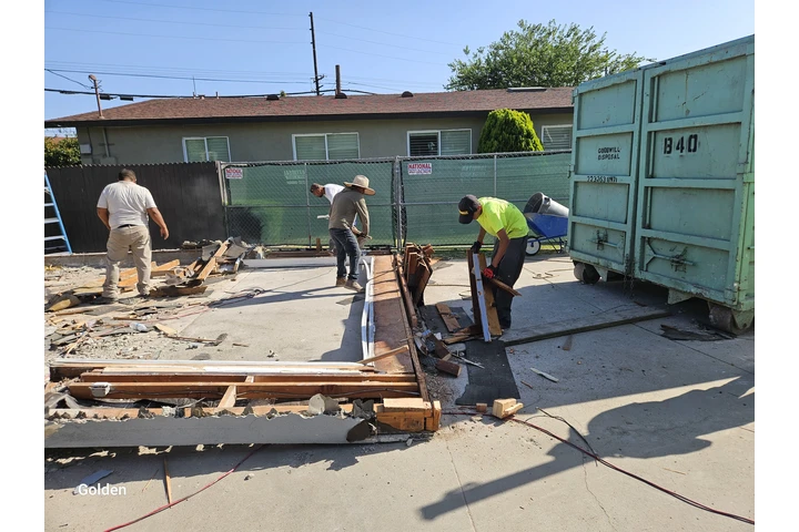 Demolition and Remove Junk image 7