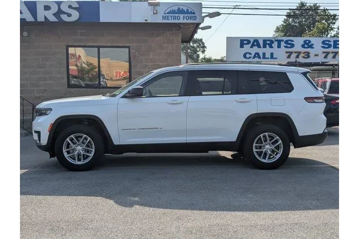 $23555 : Jeep Grand Cherokee L 2023 4 image 7