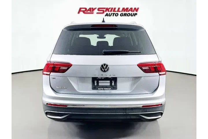 $24975 : Volkswagen Tiguan 2024 SE 4d image 6
