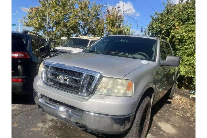 2005 F-150 XLT image 1