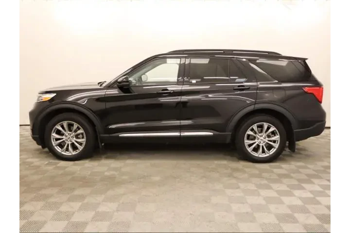$32995 : Ford Explorer 2023 AWD XLT 4 image 5