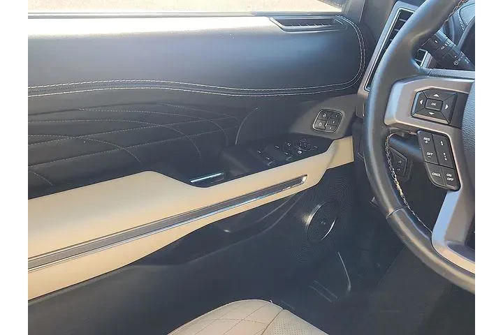 $38990 : Ford Expedition 2021 4x4 Pla image 10