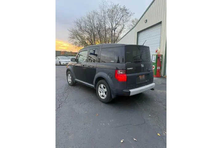 $6199 : Honda Element 2005 AWD EX 4d image 4