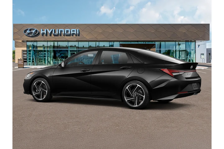 $21828 : Hyundai ELANTRA 2023 N Line image 4