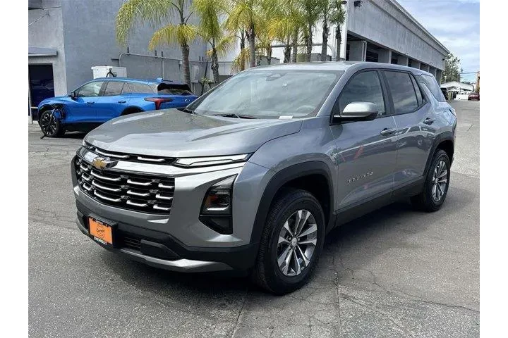 $23500 : Chevrolet Equinox 2025 LT 4d image 7