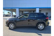 $25799 : Toyota Corolla Cross 2024 L thumbnail
