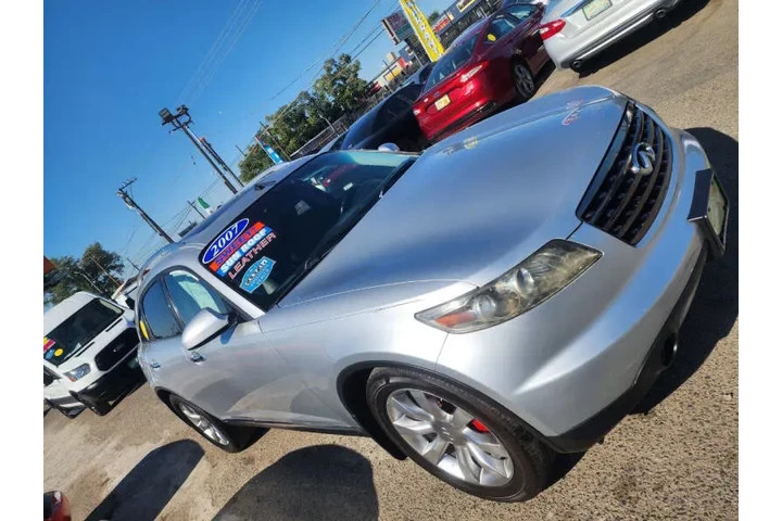 $7599 : 2007 FX35 image 6