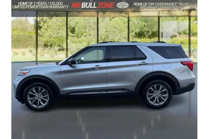 $34689 : Ford Explorer 2022 AWD XLT 4 image 2