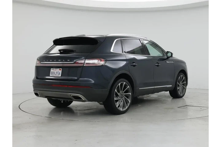 $31998 : Lincoln Nautilus 2021 AWD Re image 8