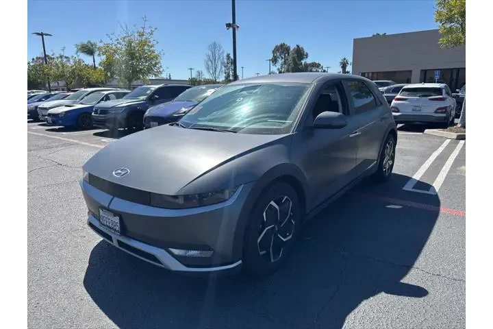 $23995 : Hyundai IONIQ 5 2023 SEL 4dr image 1