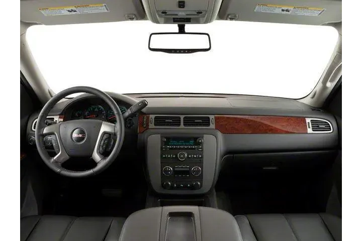 2012 GMC Yukon XL SLT image 8