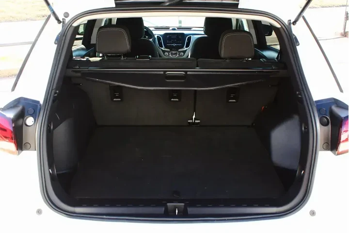 $21063 : Chevrolet Equinox 2024 LT 4d image 10