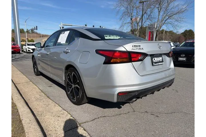 $21903 : Nissan Altima 2024 2.5 SR 4d image 5