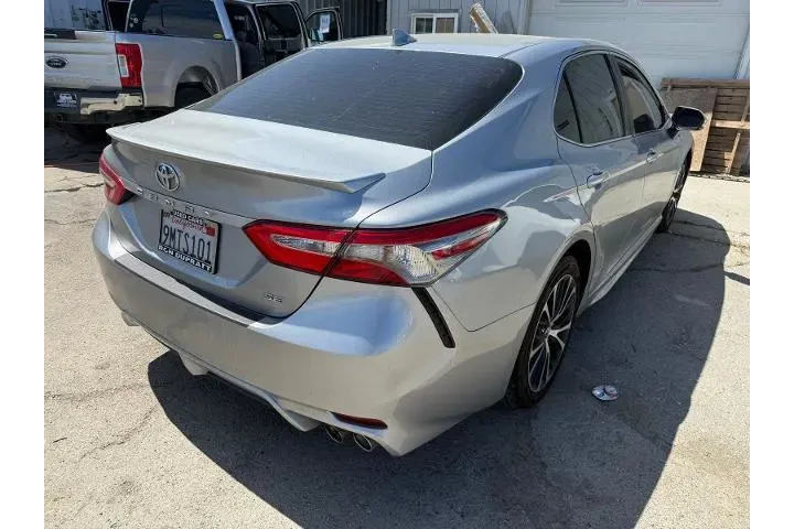 $19500 : Toyota Camry 2019 SE 4dr Sed image 5