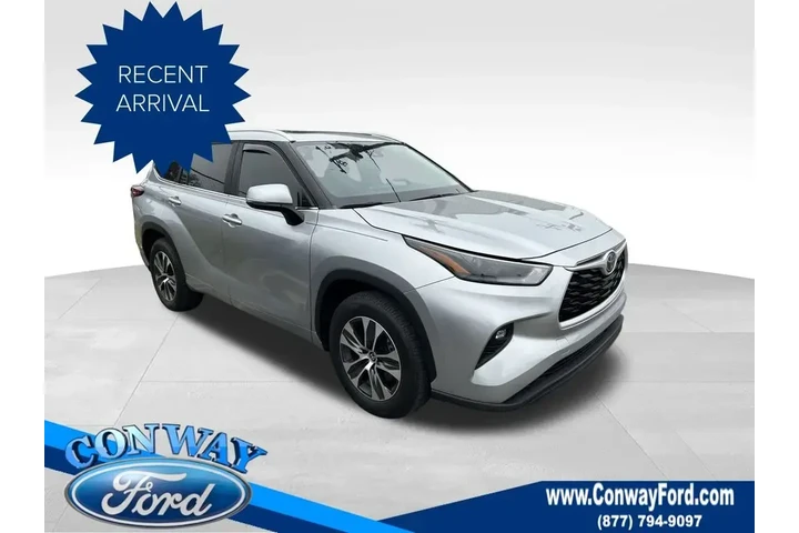 $35650 : Toyota Highlander 2023 LE 4d image 1