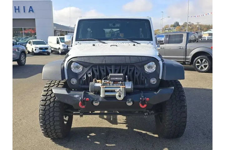 $28990 : Jeep Wrangler JK Unlimited 2 image 8