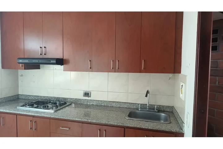$410000000 : Súper oferfa de apartamento image 5