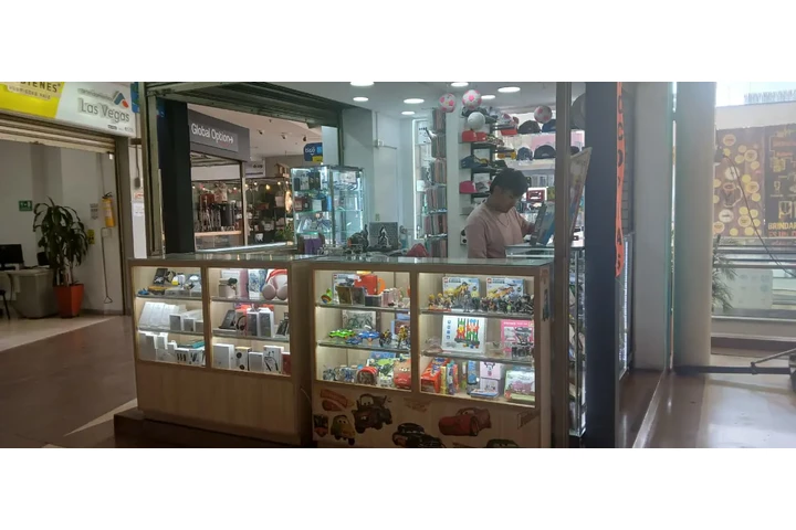 TIENDA TECNOLOGICA Y HOBBIES image 3