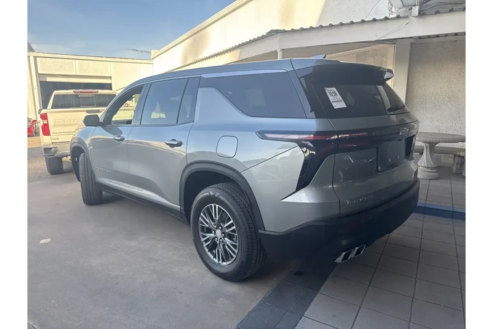 $34480 : Chevrolet Traverse 2024 LS 4 image 6