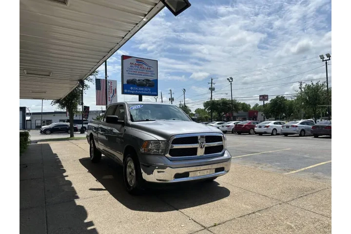 $1 : 2019 RAM 1500 Classic Big Horn image 3
