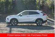 $14995 : Mitsubishi Eclipse Cross 202 thumbnail