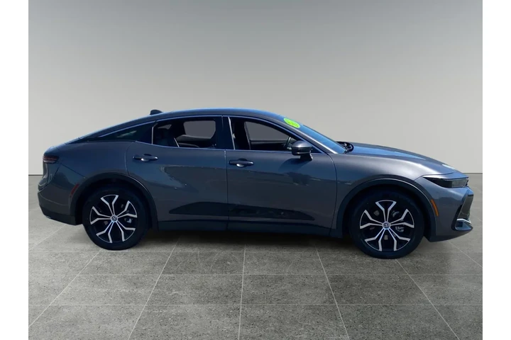 $36268 : Toyota Crown 2024 AWD XLE 4d image 6