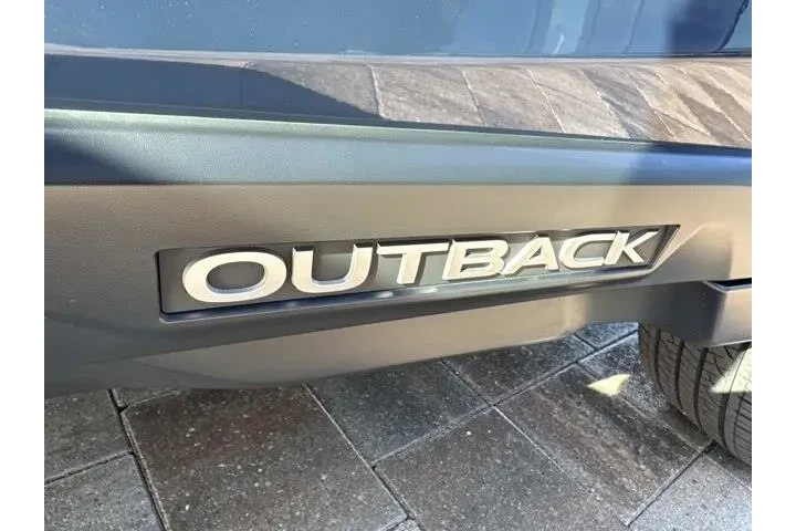 $33995 : Subaru Outback 2024 AWD Tour image 9