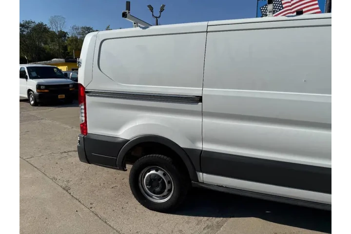 $11500 : 2016 Transit 250 image 6