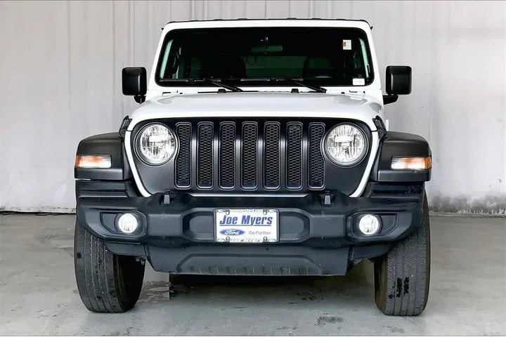 $28992 : Jeep Wrangler Unlimited 2022 image 3