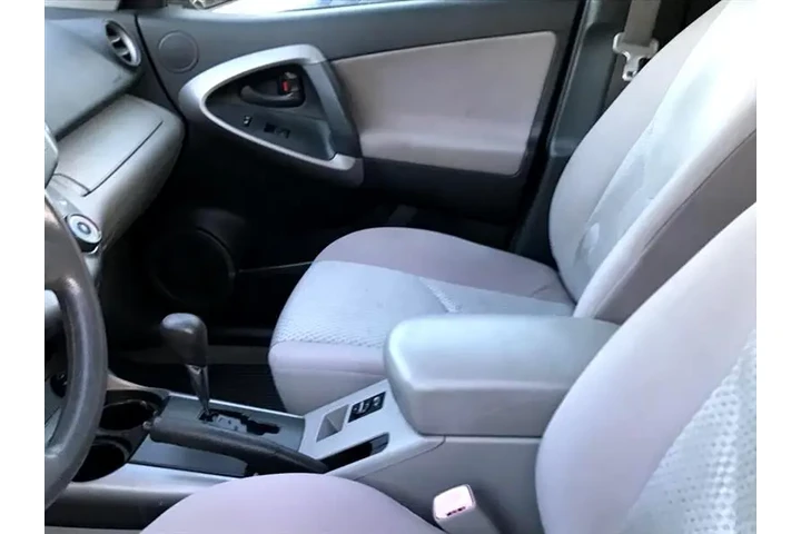 $9725 : 2008 RAV4 image 5