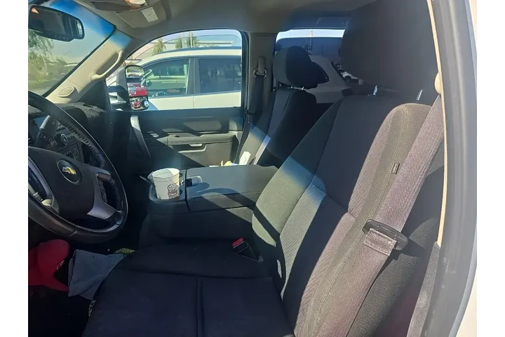 Chevrolet Silverado 1500 201 image 1