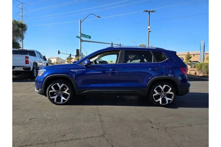 $20591 : Volkswagen Taos 2022 AWD SEL image 3