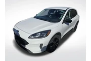 $18600 : Ford Escape Hybrid 2021 SE 4 thumbnail