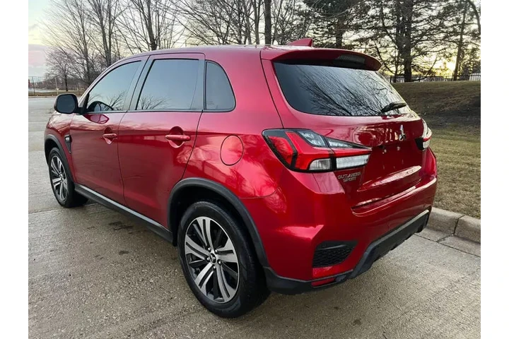 $13997 : 2020 Outlander Sport ES image 5
