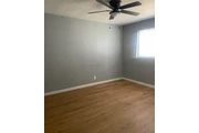 $1800 : Large 4bd 1bd @Huntington thumbnail