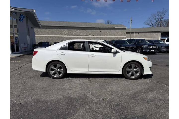 $4485 : Toyota Camry 2012 SE 4dr Sed image 9
