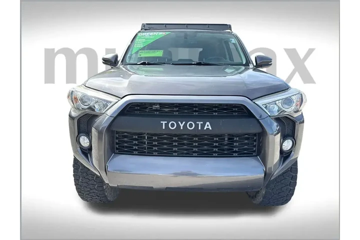 $33900 : Toyota 4Runner 2019 4x4 SR5 image 10