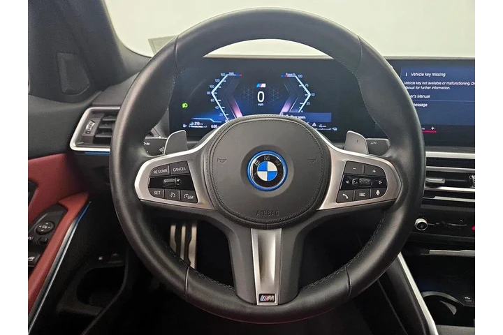 $36998 : BMW 3 Series 2023 330e 4dr S image 10